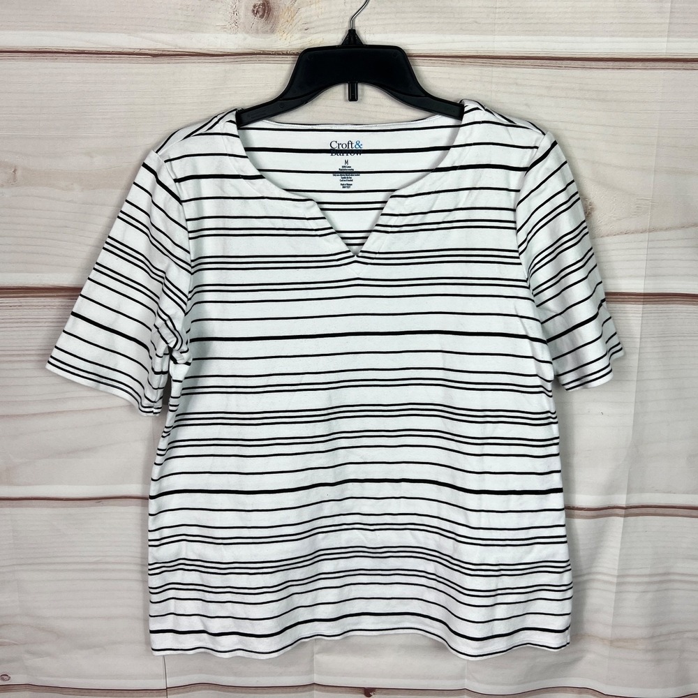 Croft & Barrow Top Womens M Black Striped T-Shirt Notch Neck Short Sleeve Cotton